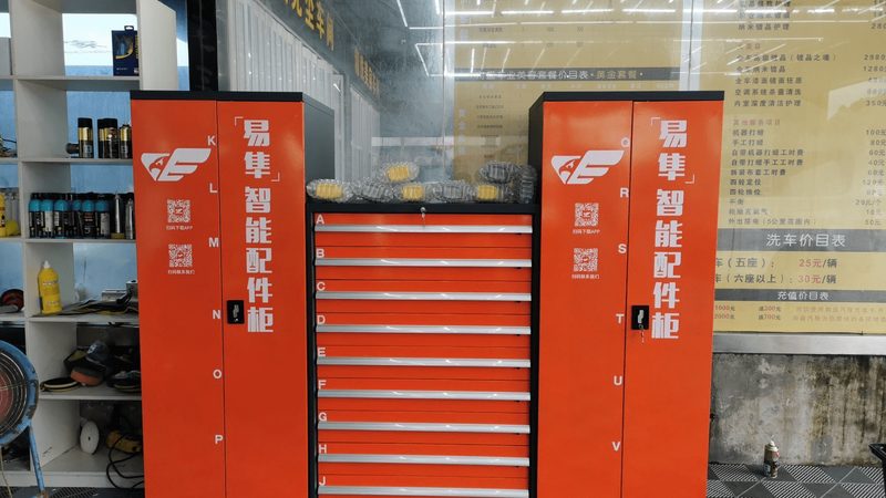 汽车大灯翻新修复：关键步骤与注意事项